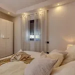 Willa New - Luxury Vacation